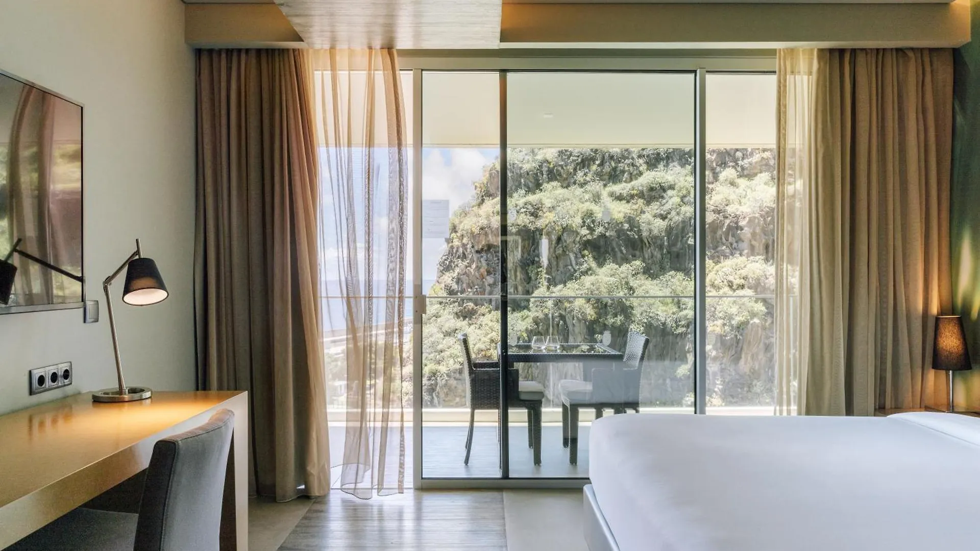 Saccharum - Resort And Spa - Savoy Signature Calheta