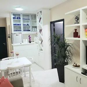 https://lindo-apto-na-praia-dos-ingleses.santa-catarina-brasil.com