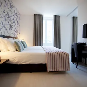 hotellátogatás